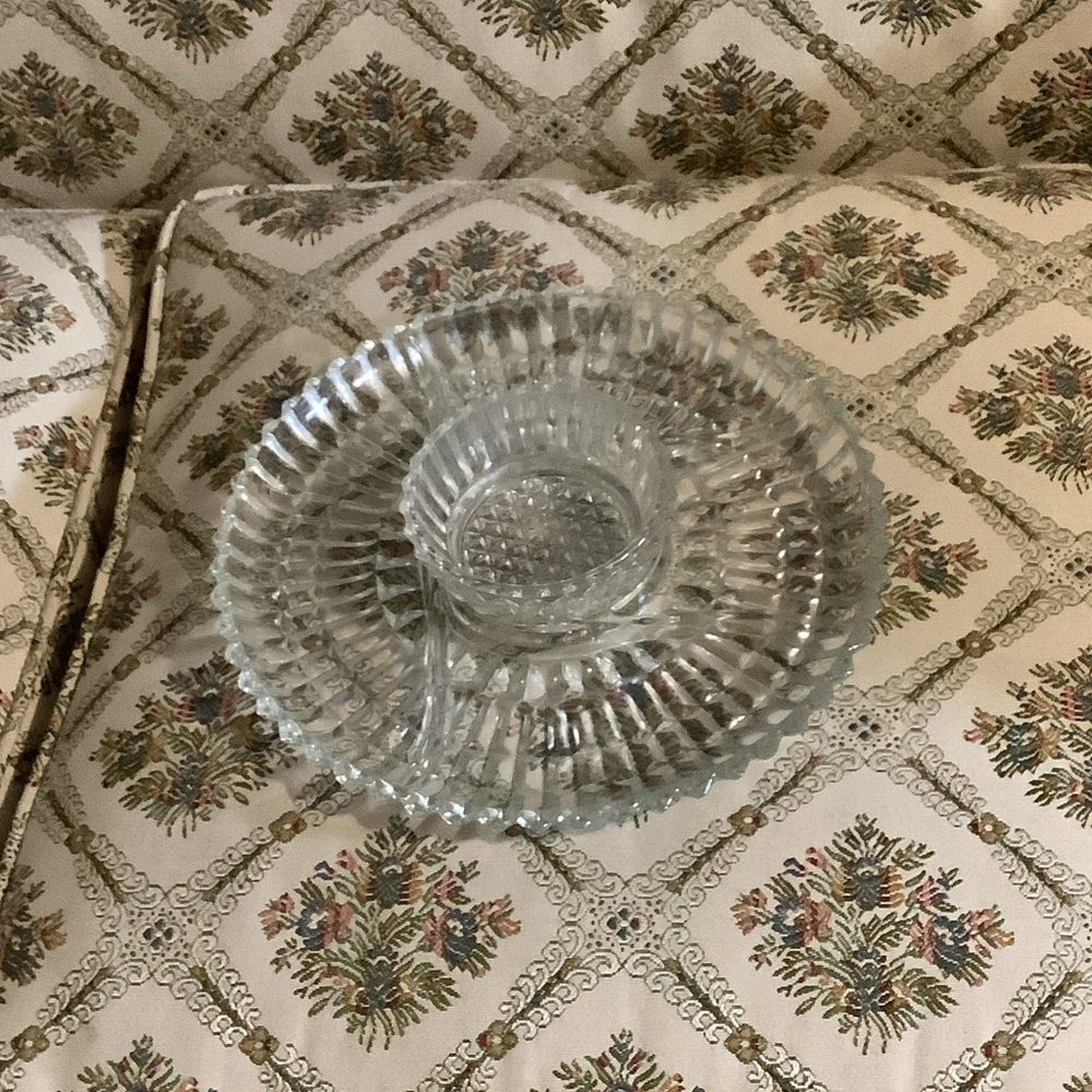 Vintage Elegant Clear Glass vegetable tray with dip, serving dish